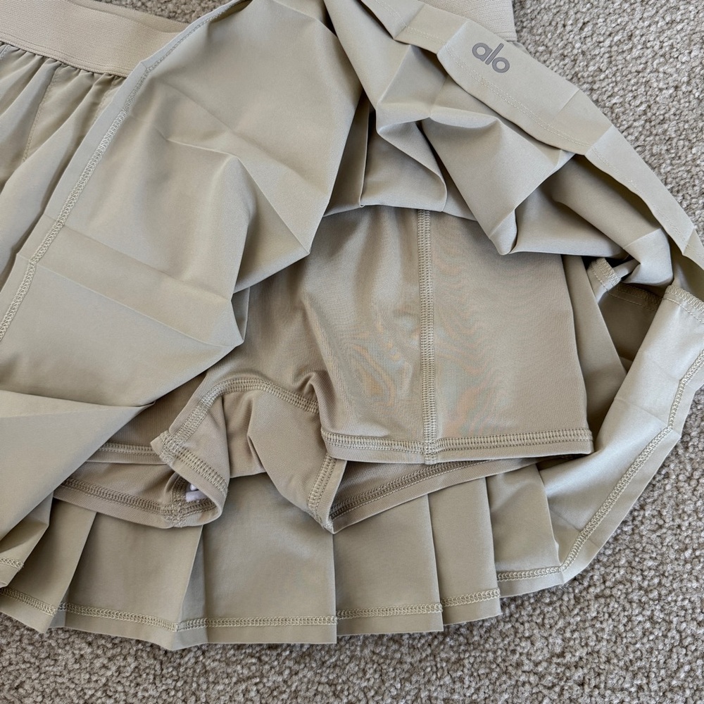 ALO Varsity Tennis Skirt - Picture 4 of 6